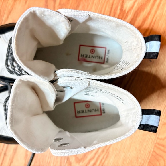 NEW Hunter Explorer Desert Boot Black and Cream Lace-Up Boots Size Women's 8 - Picture 5 of 10